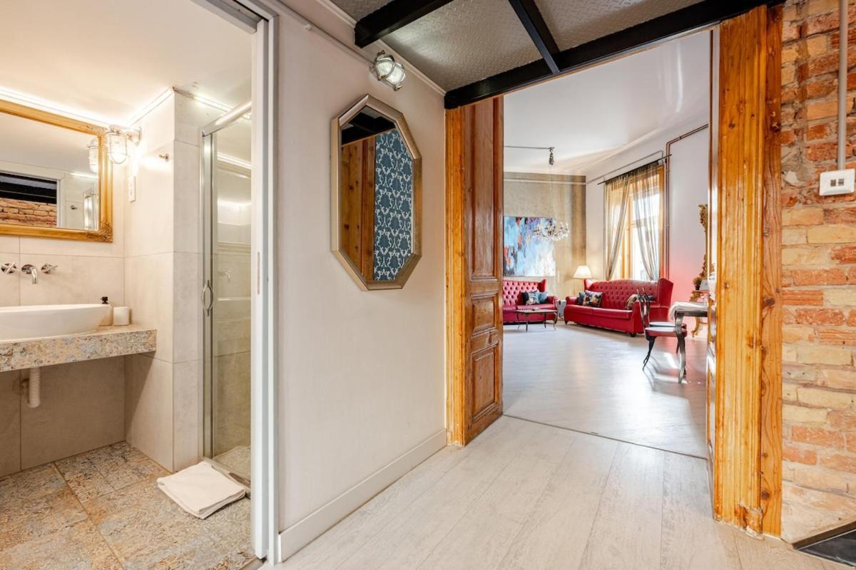 The Address Budapest Ngoại thất bức ảnh